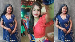 Hot Indian Sexy GF Showing Hard Pussy Clips